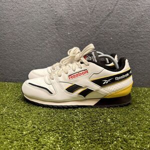 Size 4.5-Reebok Classic Leather Ripple Sneakers White/Black (YOUTH)